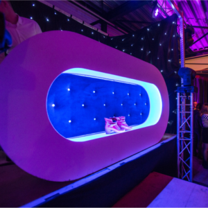 Luxe Witte DJ Booth met LED